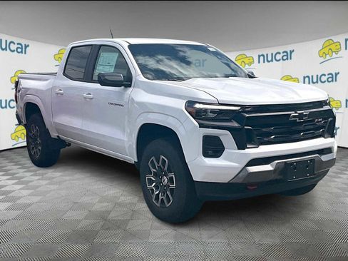 New 2025 Chevrolet Colorado Z71 image 1