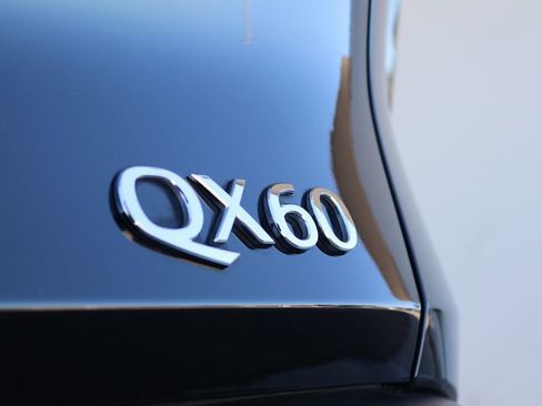 Certified 2025 INFINITI QX60 Pure AWD/4WD image 33