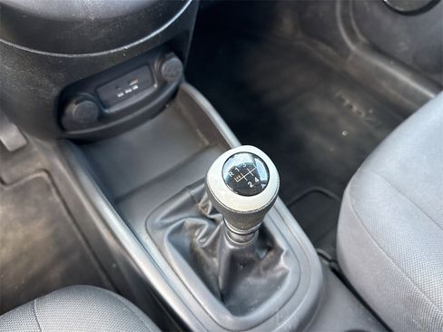 Used 2011 Kia Soul + image 23