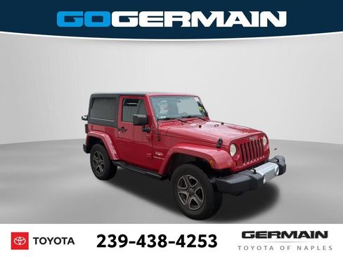 Used 2012 Jeep Wrangler Sahara w/ Connectivity Group AWD/4WD image 6