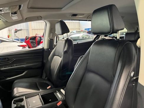 Used 2025 Honda Odyssey EX-L image 21