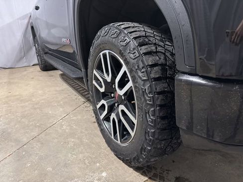 Used 2021 GMC Sierra 1500 AT4 w/ AT4 Premium Package AWD/4WD image 19