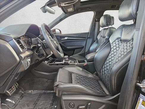 Used 2023 Audi SQ5 Prestige image 11