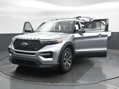 Used 2020 Ford Explorer ST w/ Premium Technology Package AWD/4WD image 49