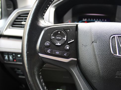 Used 2021 Honda Odyssey EX-L image 8