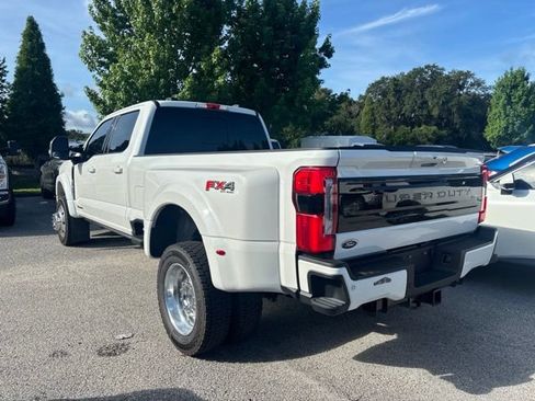 Used 2026 Ford F450 Platinum w/ FX4 Off-Road Package AWD/4WD image 7