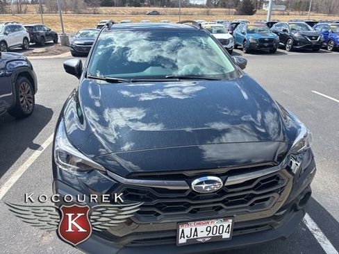 Used 2026 Subaru Crosstrek 2.5i Limited w/ Crosstrek Mirror Package AWD/4WD image 3
