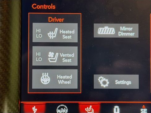 Used 2023 Dodge Challenger SRT Hellcat image 23