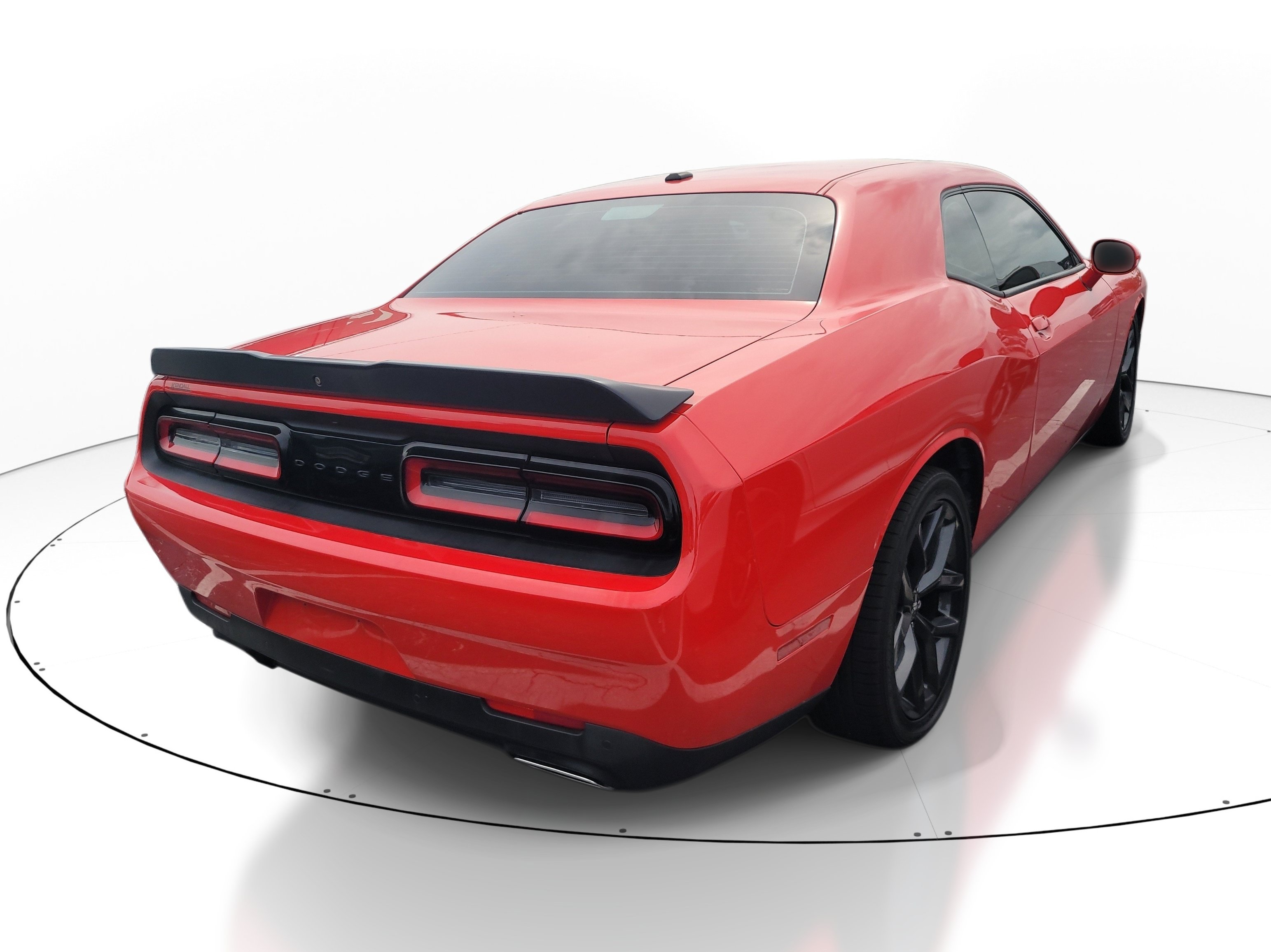 Used 2022 Dodge Challenger GT w/ Blacktop Package RWD image 4