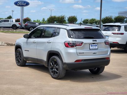 New 2026 Jeep Compass Latitude