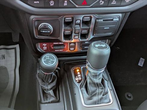 New 2026 Jeep Wrangler Unlimited Rubicon image 16