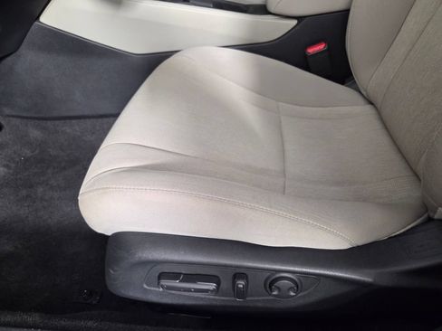 Used 2024 Honda Accord EX image 10