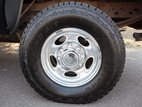 Used 2001 Ford F250 Lariat AWD/4WD image 39