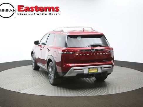 Used 2024 Nissan Pathfinder SL w/ SL Premium Package image 68