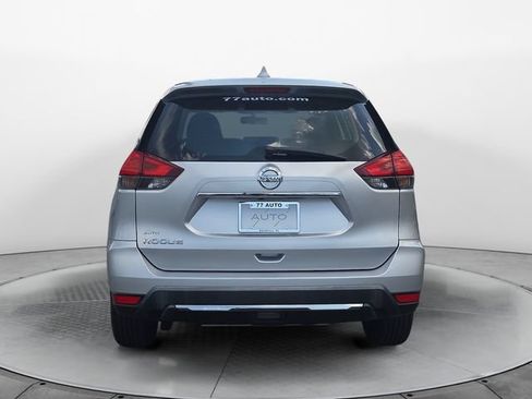 Used 2017 Nissan Rogue S FWD image 4