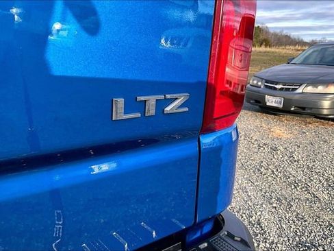 Used 2023 Chevrolet Silverado 1500 LTZ image 25