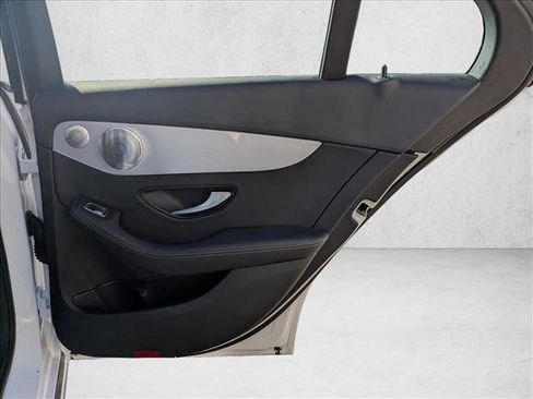 Used 2021 Mercedes-Benz C 300 C 300 image 29