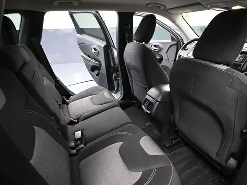 Used 2014 Jeep Cherokee Latitude image 37