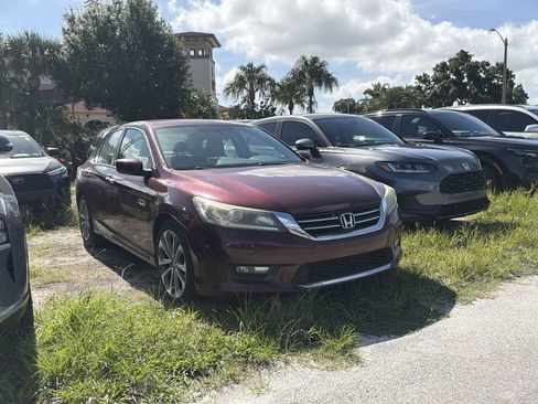 Used 2015 Honda Accord Sport image 1