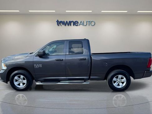Used 2019 RAM 1500 Express AWD/4WD image 2