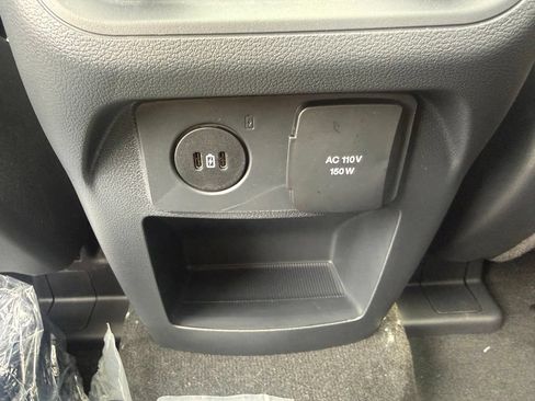 New 2026 Ford Explorer Platinum AWD/4WD image 37