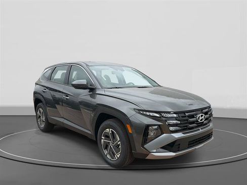 New 2026 Hyundai Tucson Blue SE AWD/4WD image 3