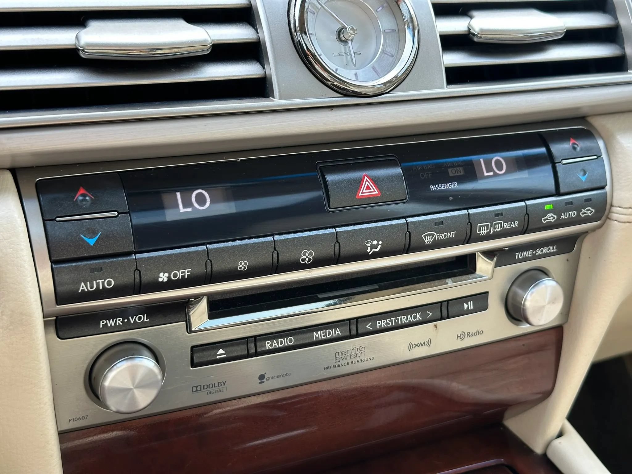 Used 2014 Lexus LS 460 AWD w/ Comfort Package image 40