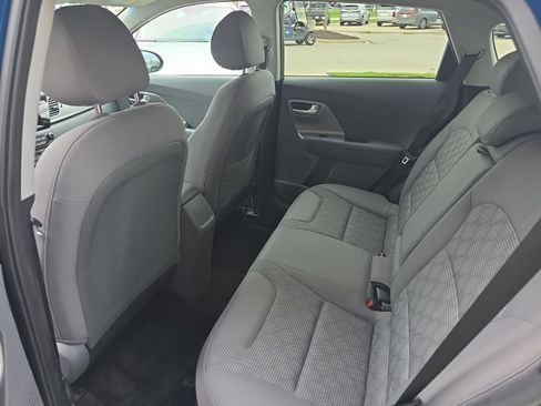 Used 2019 Kia Niro LX image 19