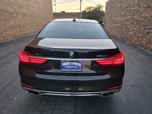 Used 2017 BMW 750Li xDrive AWD/4WD image 8