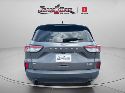 Used 2021 Ford Escape SE w/ SE Sport Appearance Package FWD image 6