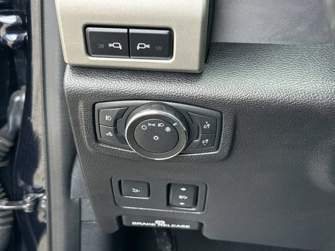 Used 2021 Ford F250 Lariat AWD/4WD image 14