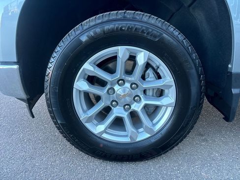 Used 2023 Chevrolet Silverado 1500 LT image 26