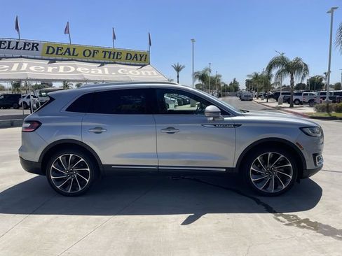 Used 2020 Lincoln Nautilus Reserve w/ Equipment Group 202A AWD/4WD image 9