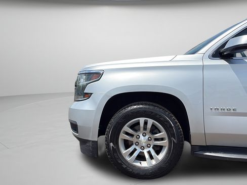 Used 2017 Chevrolet Tahoe LT AWD/4WD image 31