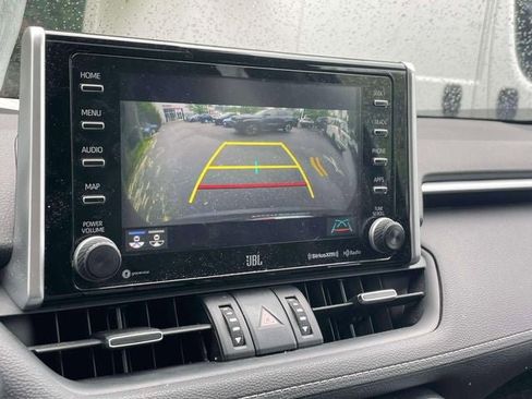 Certified 2021 Toyota RAV4 XLE Premium AWD/4WD image 29