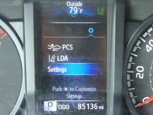 Used 2022 Toyota Tacoma SR RWD image 21