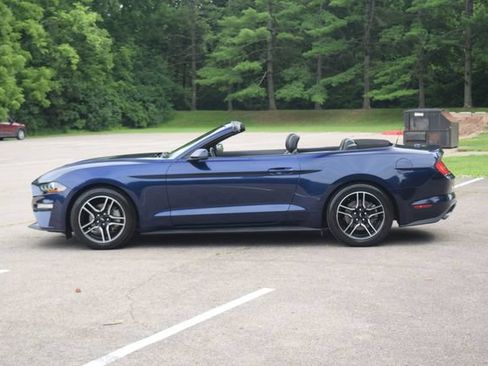Used 2018 Ford Mustang Premium w/ Equipment Group 201A RWD image 20