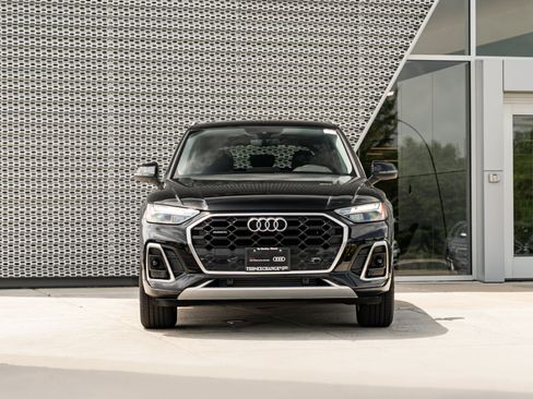 Certified 2023 Audi Q5 2.0T Premium w/ Convenience Package AWD/4WD image 33
