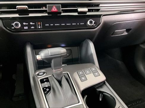 New 2026 Kia Sportage SX FWD image 7