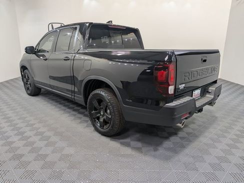 New 2026 Honda Ridgeline Black Edition image 4