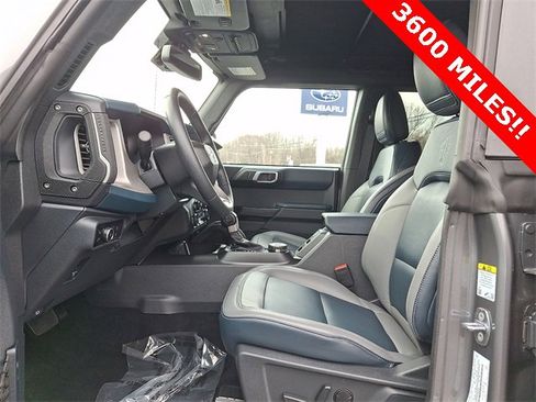 Used 2024 Ford Bronco Outer Banks image 14