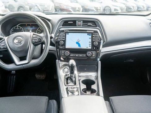 Used 2018 Nissan Maxima 3.5 S image 15