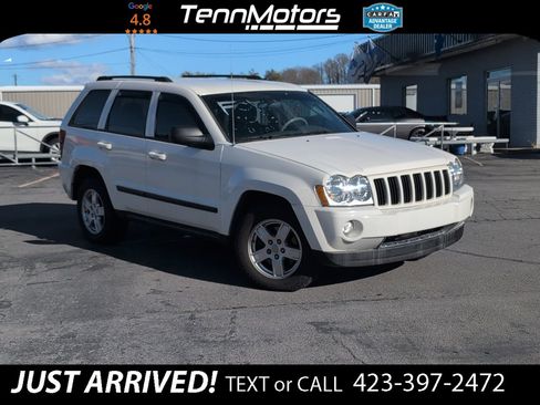 Used 2007 Jeep Grand Cherokee Laredo image 3