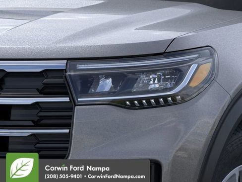 New 2026 Ford Explorer Active image 18