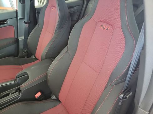 New 2026 Honda Civic Si image 8