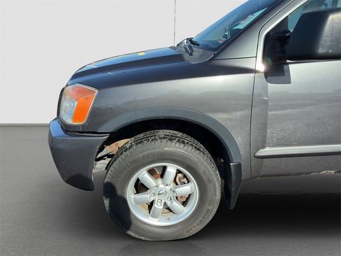 Used 2010 Nissan Titan PRO-4X w/ Pro-4x Premium Utility Pkg image 4