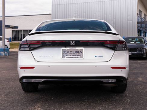 Used 2025 Honda Accord EX-L image 10