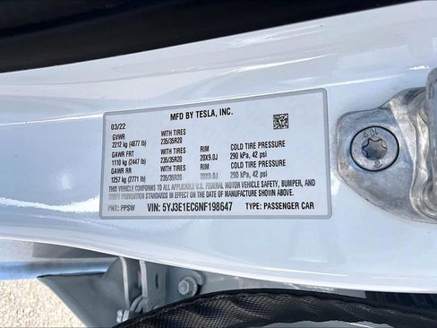 Used 2022 Tesla Model 3 Performance AWD/4WD image 30