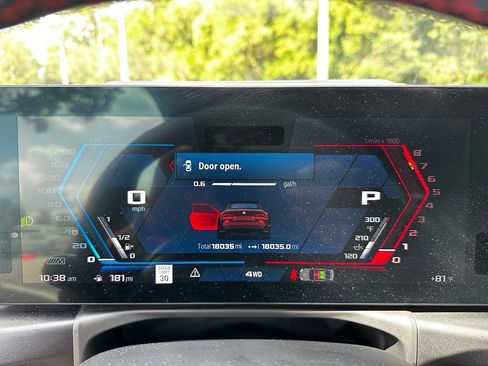 Used 2024 BMW M4 xDrive Competition AWD/4WD image 16