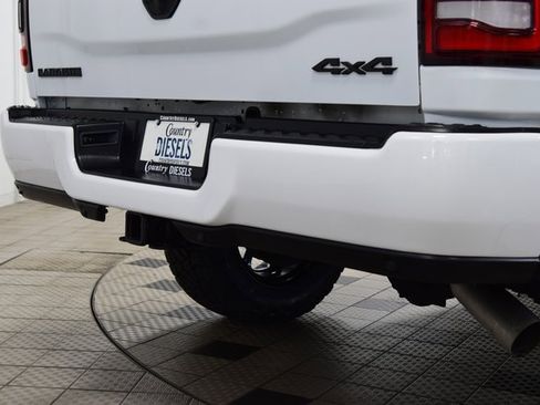 Used 2024 RAM 2500 Laramie w/ Night Edition image 19